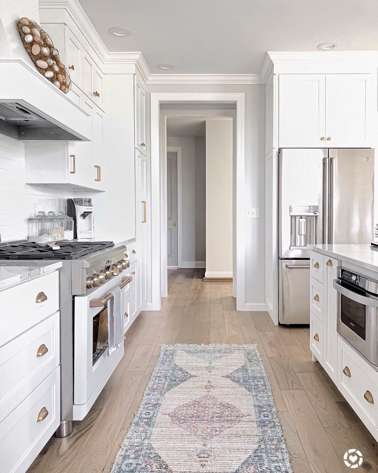 13 of the Best Types of Kitchen Runner Rugs - Amanda Katherine Interiors
